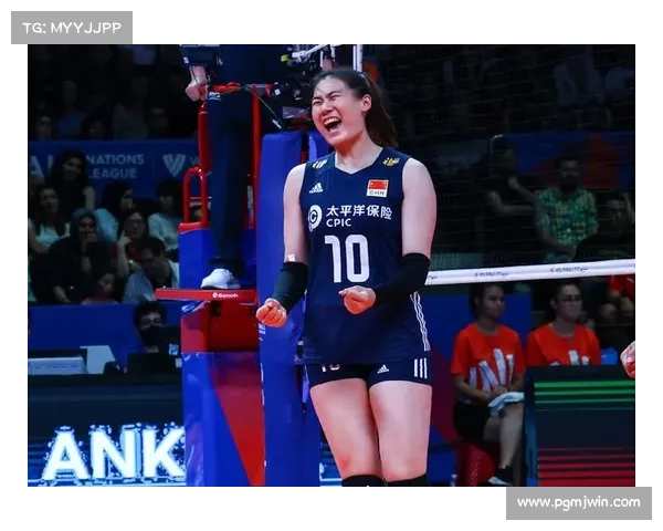 沈梦雨欧冠首秀耀眼登场 中国玫瑰绽放欧洲赛场展风采 沈梦雨欧冠首秀耀眼登场 中国玫瑰绽放欧洲赛场展风采